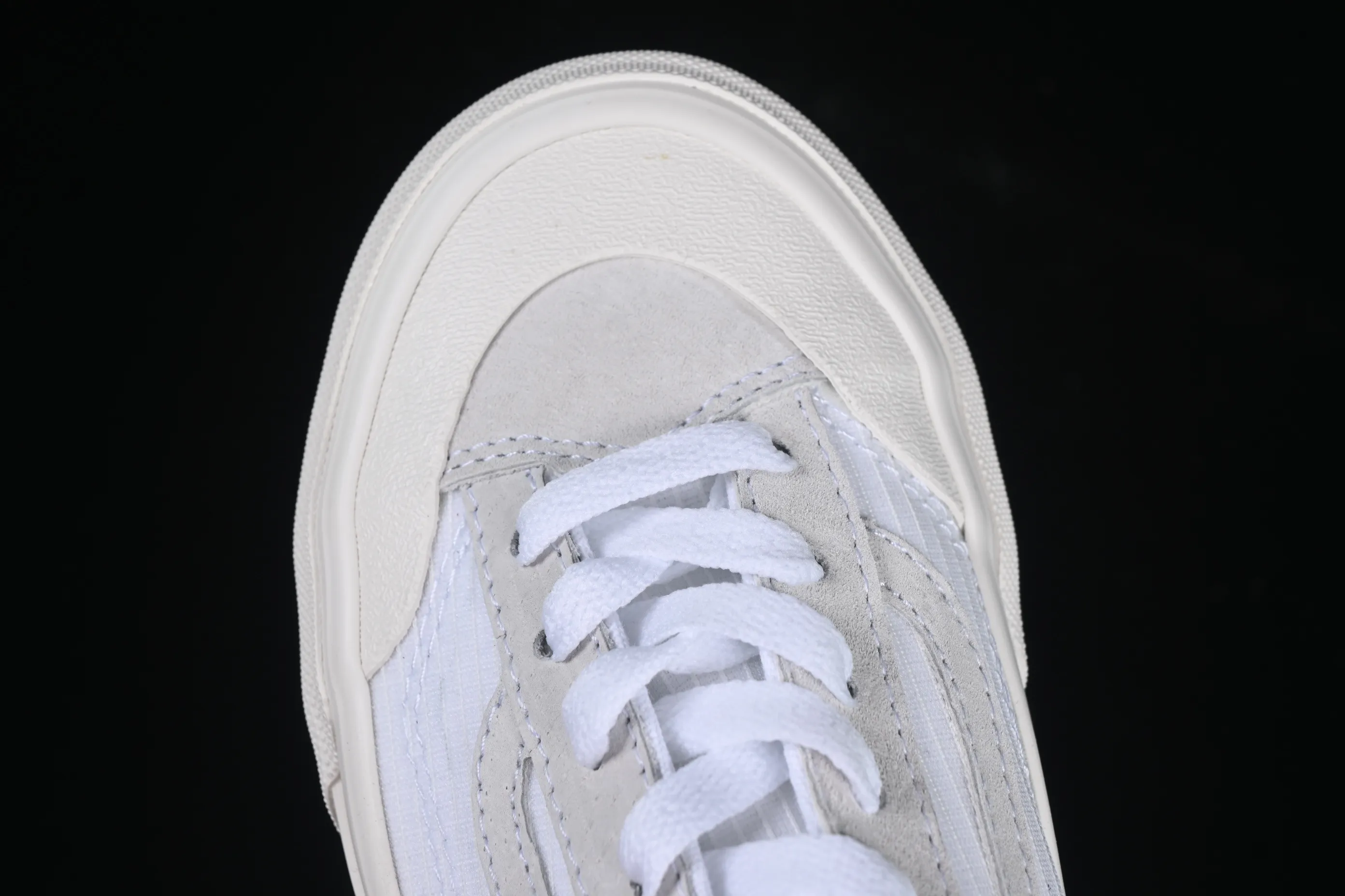 All categories Vans Vans series Vans Low Vans low-top Vans Style 36 Decon SF half-moon toe killer whale vulcanized sneakers VN000SHM07F